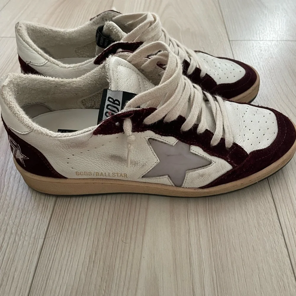 Golden Goose Women’s Ball Star Sneakers - Picture 3 of 8